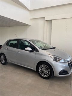 PEUGEOT 208 BlueHDi 75 5 porte Allure