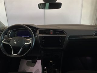 VOLKSWAGEN Tiguan 2.0 TDI 150 CV SCR DSG 4MOTION Elegance