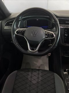 VOLKSWAGEN Tiguan 2.0 TDI 150 CV SCR DSG R-Line