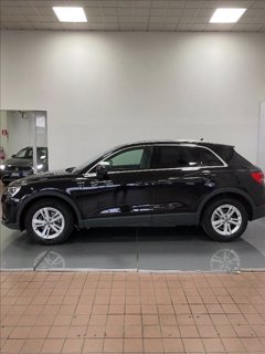 AUDI Q3 35 TDI S tronic