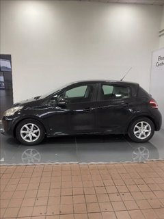 PEUGEOT 208 1.4 HDi 68 CV 5 porte Allure