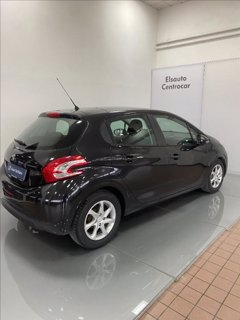 PEUGEOT 208 1.4 HDi 68 CV 5 porte Allure