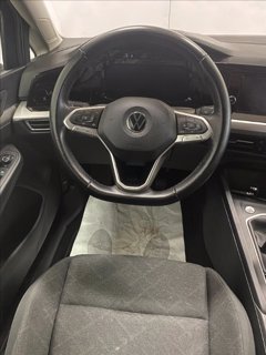 VOLKSWAGEN Golf 1.0 TSI EVO Life