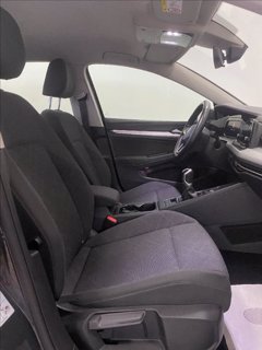 VOLKSWAGEN Golf 1.0 TSI EVO Life